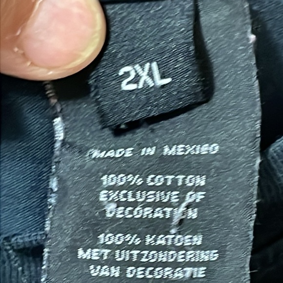 Harley-Davidson Men's Black Tee Shirt. Good Condition. Size 2XL. - Picture 7 of 7